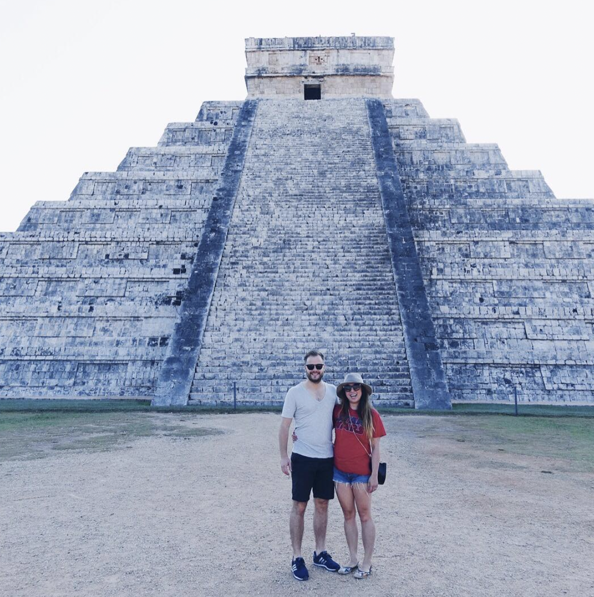 MEXICO: CHICHÉN ITZÁ + CENOTE – NOMOON